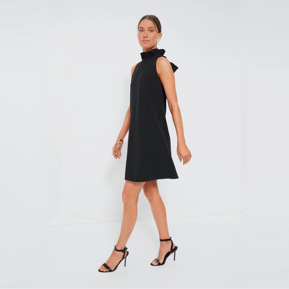 Tuckernuck: Pomander Place Black Sleeveless Bow-Back Mini Dress - Picture 4 of 4